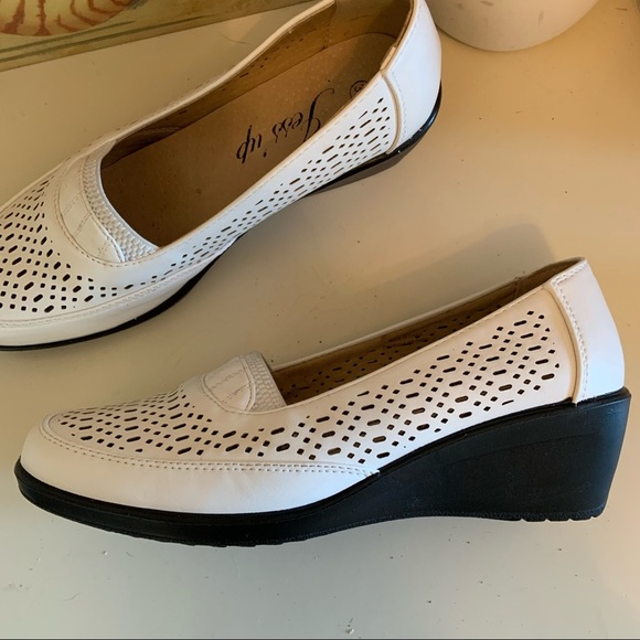 Jessup white leather cusion flats size 37 (7) - Picture 4 of 8